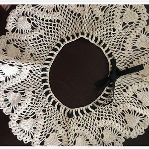 Vintage Ivory Croched Collar